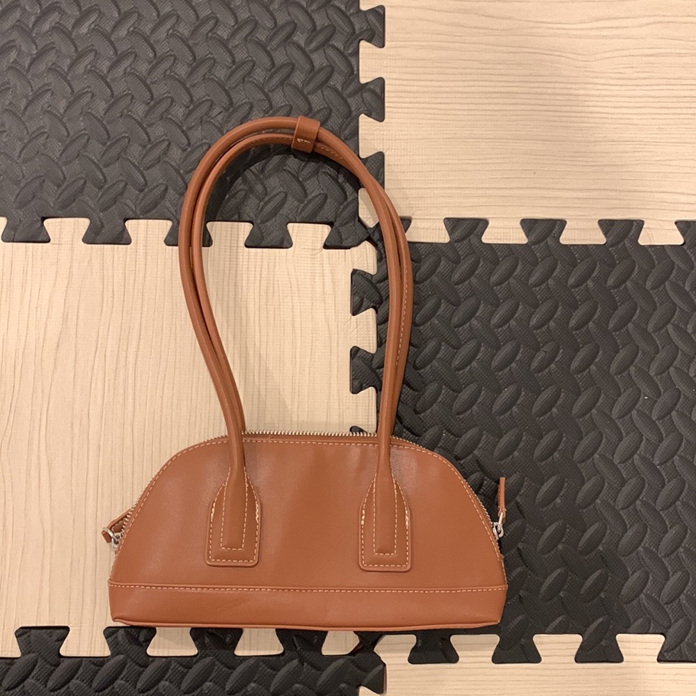 ZARA MINIMAL SHOULDER BAG - Picture 1 of 14